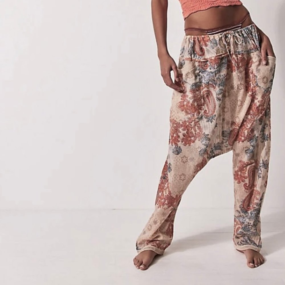 NWOT Free People Lucky In Love Lounge Harem Pants